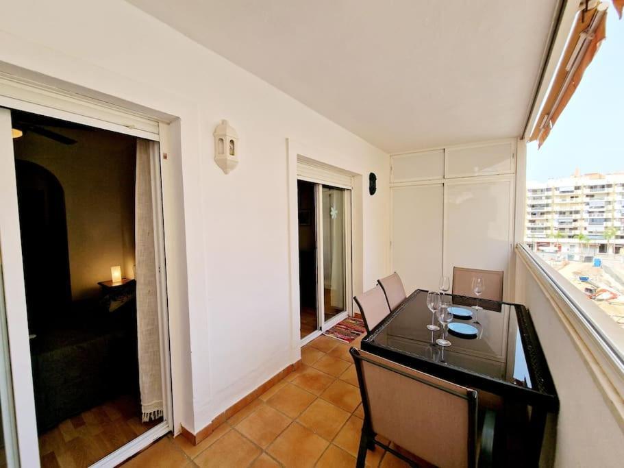 Alcantara Tower 2 Bedrooms Фуэнхирола Экстерьер фото
